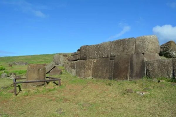 Desde El Corazón  Al Cielo De Rapa Nui - Imagen 5